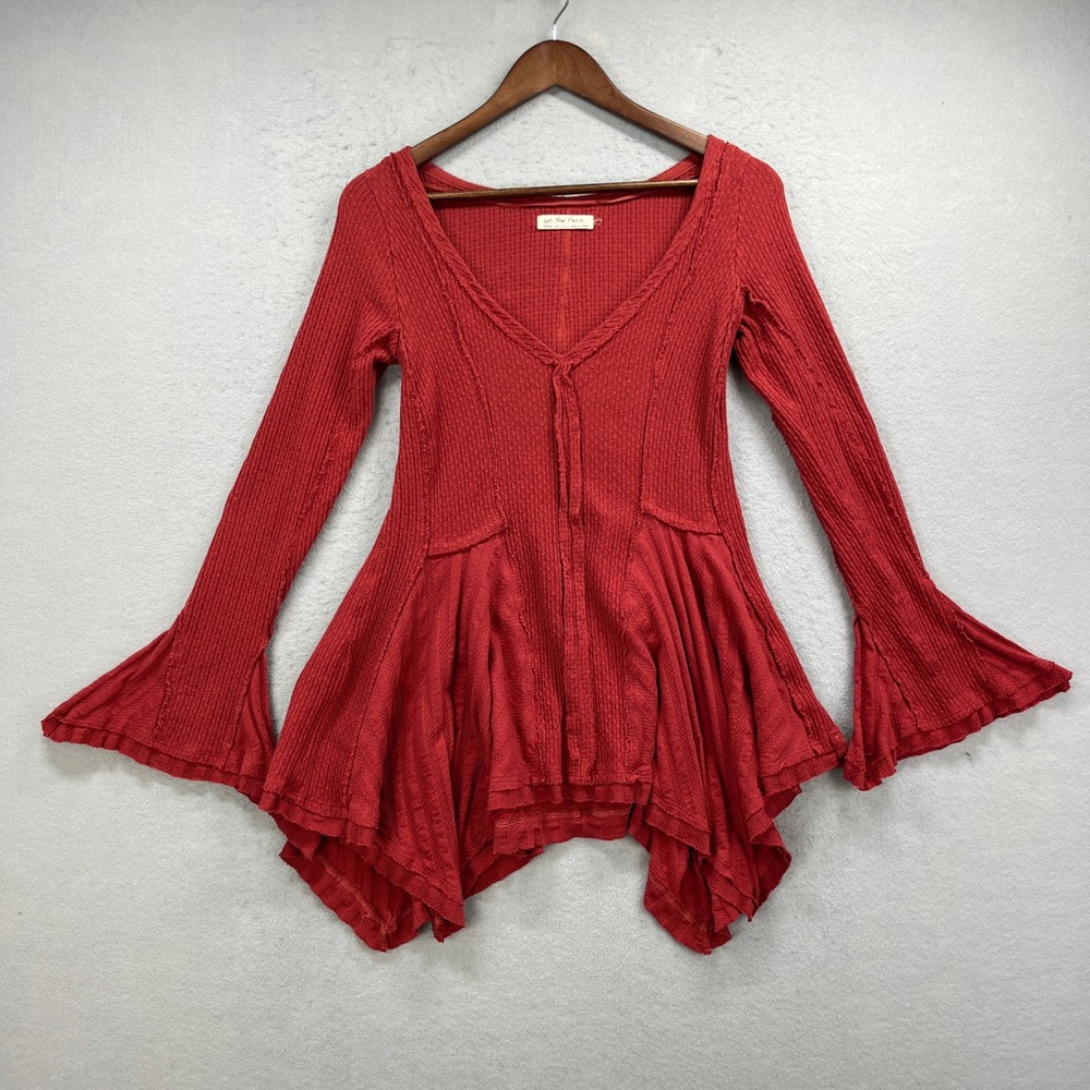 Free People Peplum Top Womens Medium Red Bell Sleeve Thermal Boho Handkerchief